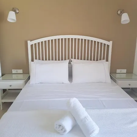 Katy's Luxury Aparments Paralia Kourna
